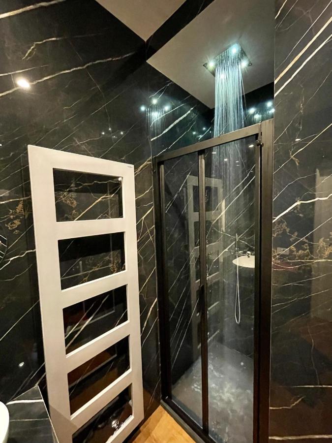 Savoia Luxury Apartment Milan Exterior photo